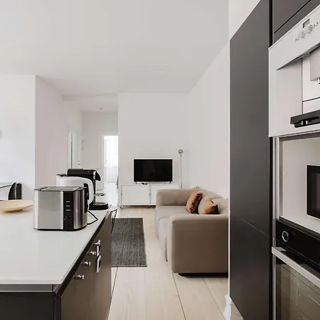 Amalienborg Retreat Stylish 2br Apartment *