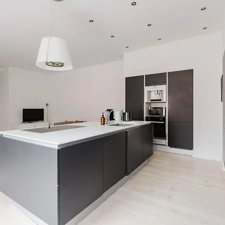 Apartment Amalienborg Retreat Stylish 2br Kopenhagen