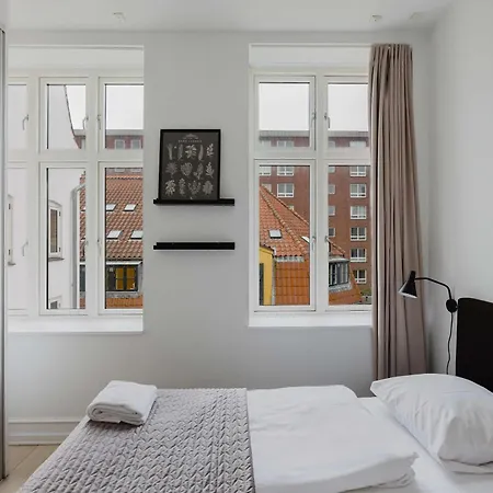 Amalienborg Retreat Stylish 2br Apartment *