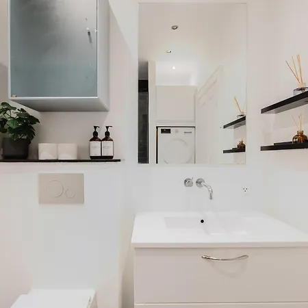 Amalienborg Retreat Stylish 2br * København