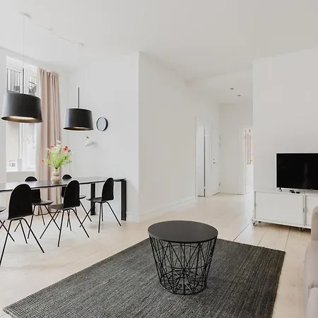 Amalienborg Retreat Stylish 2br Kopenhagen