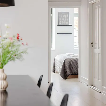 Lejlighed Amalienborg Retreat Stylish 2br *